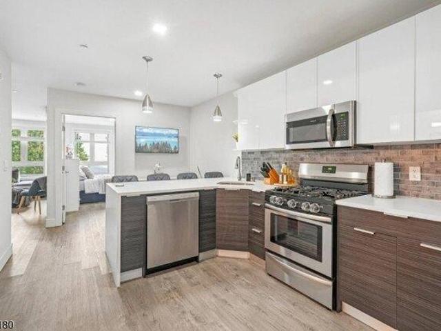 1 bedroom, Guttenberg NJ 07093 105633534