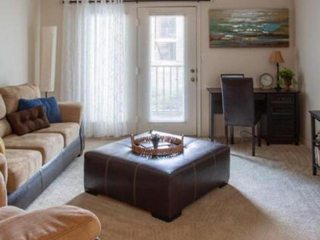 1 bedroom, Gulfport MS 39503 104579358