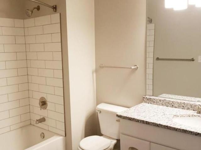 1 bedroom, Gurnee IL 60031 105177163