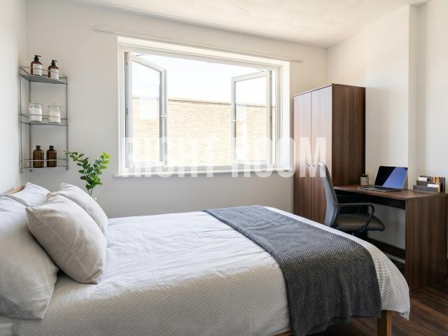 1 bedroom Double room to let Room 3, Coventry Road, Polygon, Southampton SO15