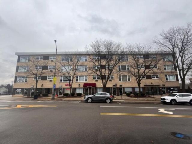 1 bedroom, Downers Grove IL 60515 103350475