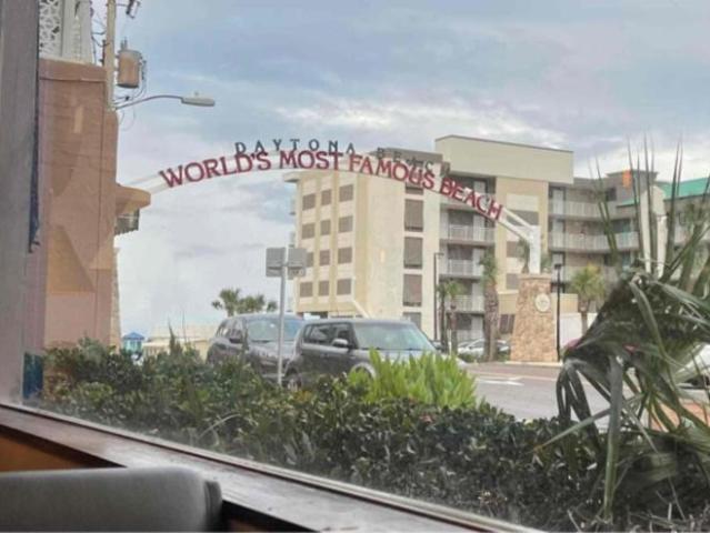 1 bedroom, Daytona Beach FL 32118 105265208