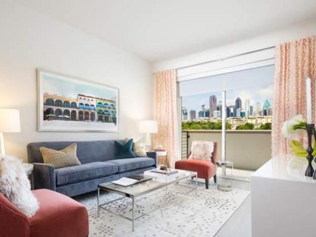 1 bedroom, Dallas TX 75204 105221074