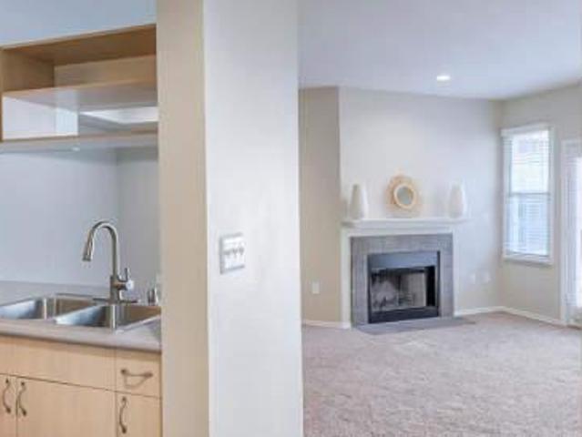 1 bedroom, Dallas TX 75204 105224896