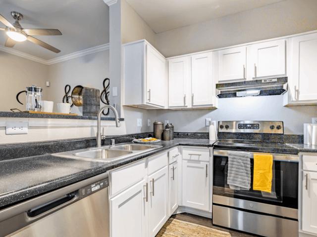 1 bedroom, Dallas TX 75204 99055453