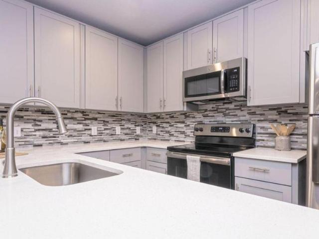 1 bedroom, Dallas TX 75205 104948383
