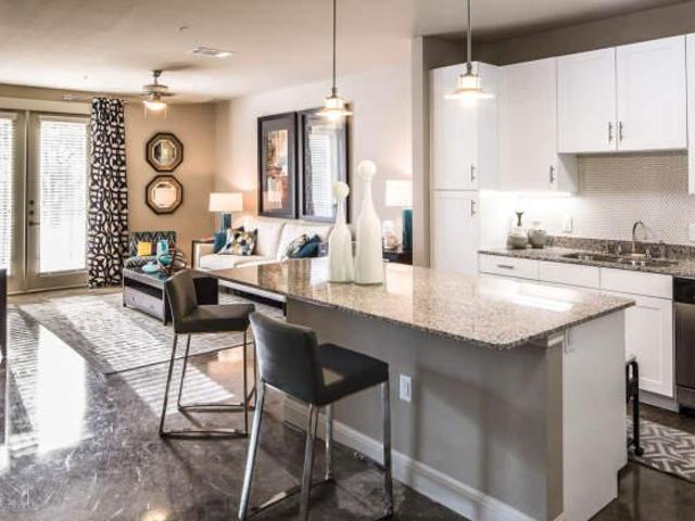 1 bedroom, Dallas TX 75208 105222404