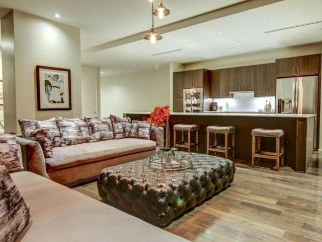 1 bedroom, Dallas TX 75201 LS105636377