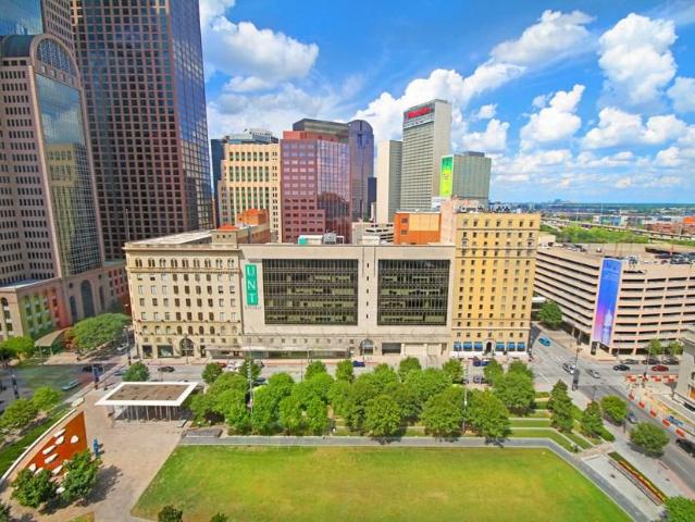1 bedroom, Dallas TX 75201 62004413