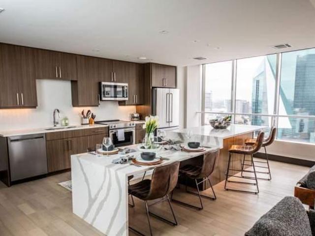 1 bedroom, Dallas TX 75202 105224470