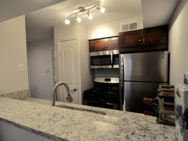 1 bedroom, Dallas TX 75214 103362155