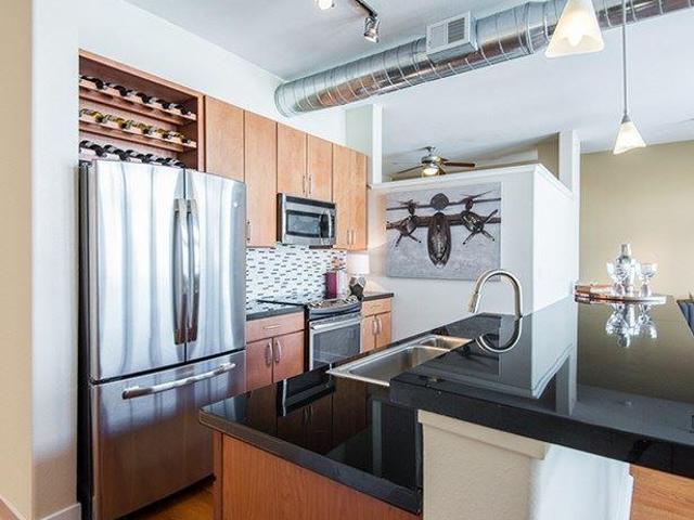 1 bedroom, Dallas TX 75219 LS80311895