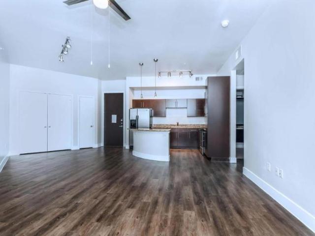 1 bedroom, Dallas TX 75219 LS91260889