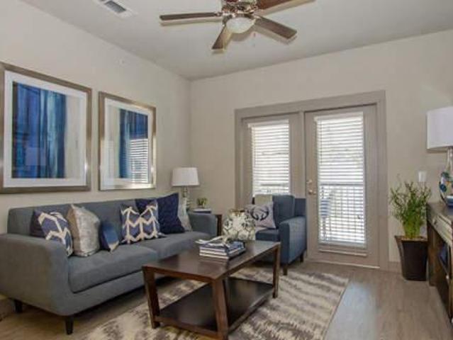 1 bedroom, Dallas TX 75231 105221294
