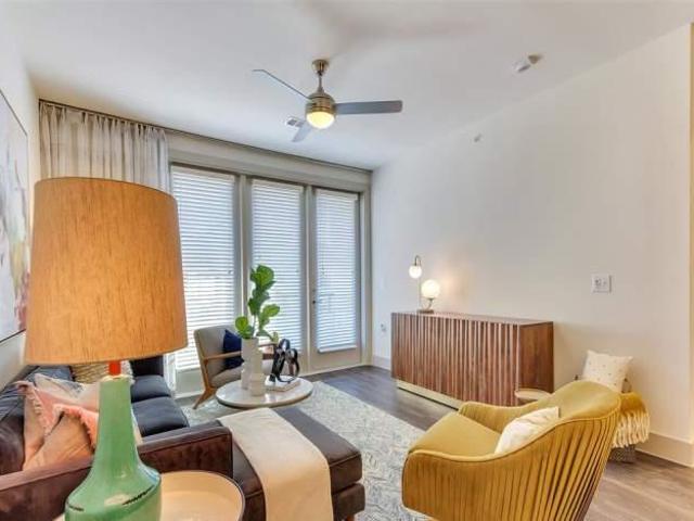 1 bedroom, Dallas TX 75231 105224467
