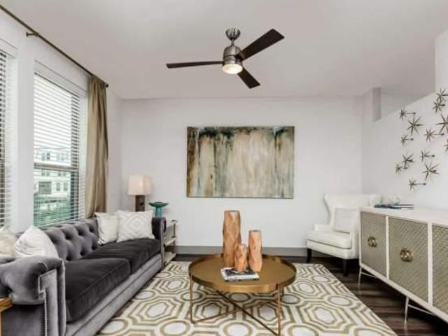 1 bedroom, Dallas TX 75243 105225600