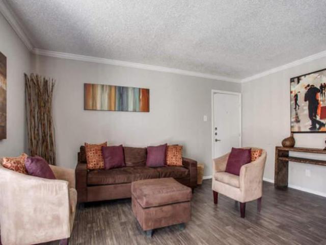 1 bedroom, Dallas TX 75243 105855169