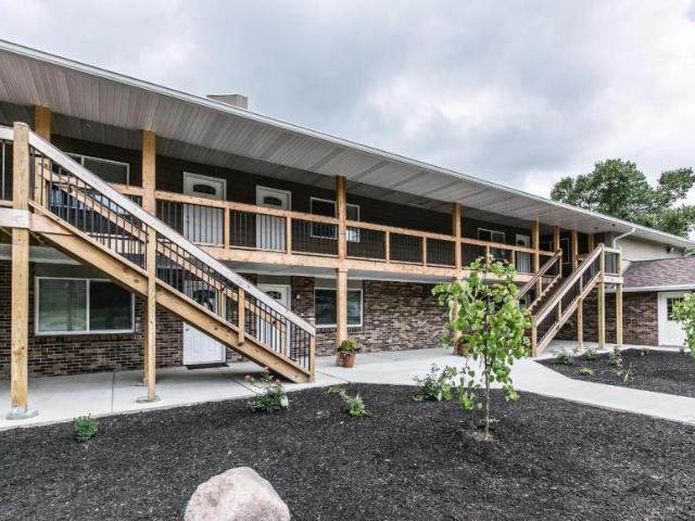 1 bedroom, Danville IL 61832 LS105729252