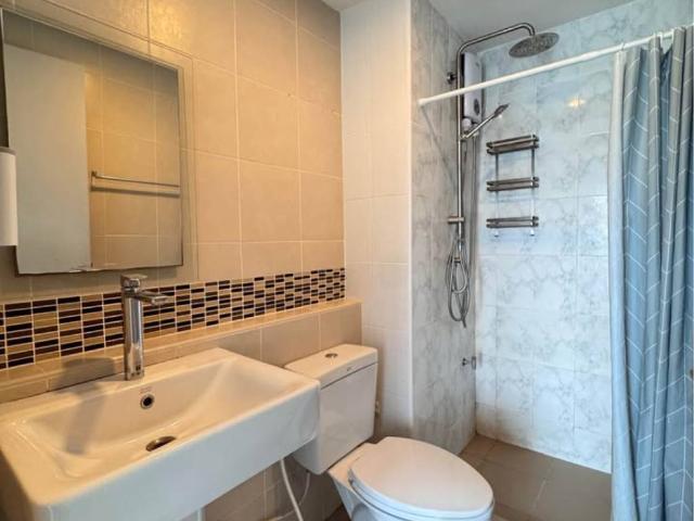 1 Bedroom Dcondo Creek For Sale