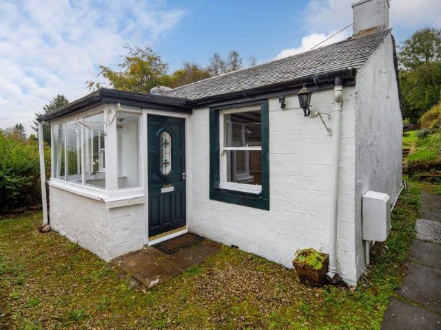 1 bedroom detached bungalow for sale