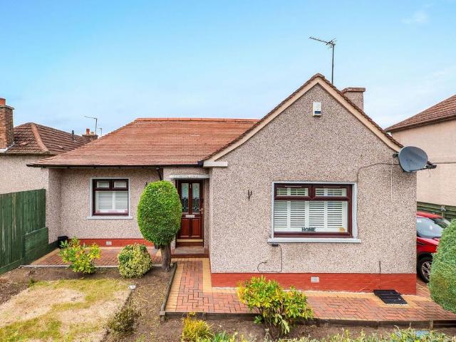1 bedroom detached bungalow for sale