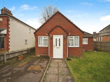 1 bedroom detached bungalow for sale
