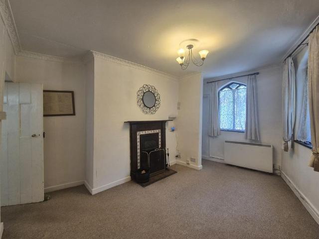 1 bedroom detached bungalow to rent