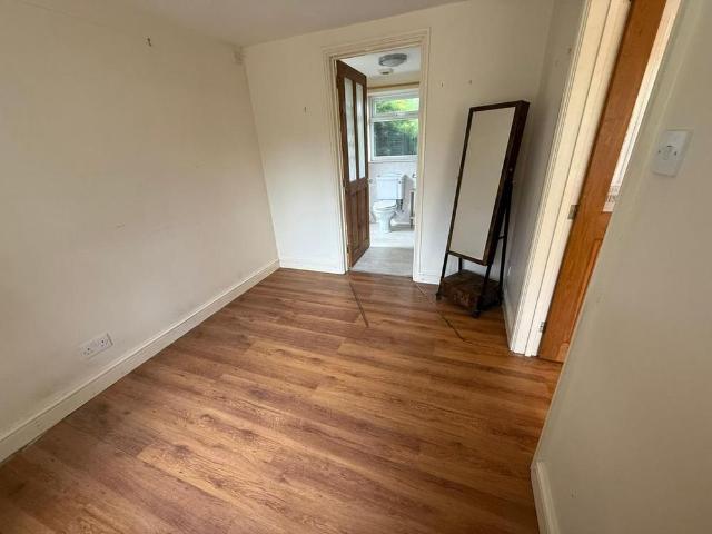 1 bedroom detached bungalow to rent