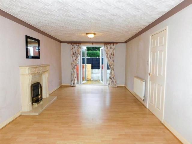 1 bedroom detached bungalow to rent