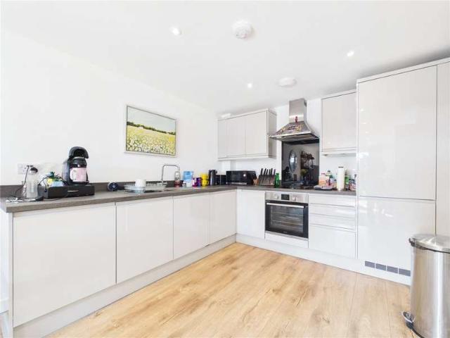 1 Bedroom Detached House