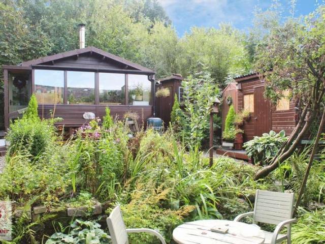 1 Bedroom Detached House
