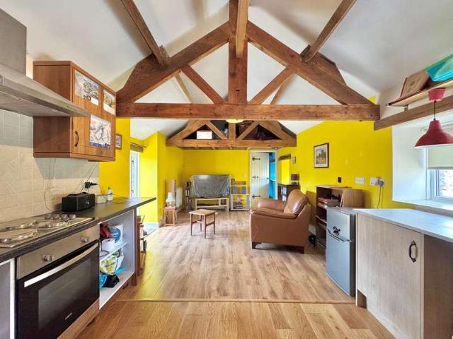 1 Bedroom Detached House
