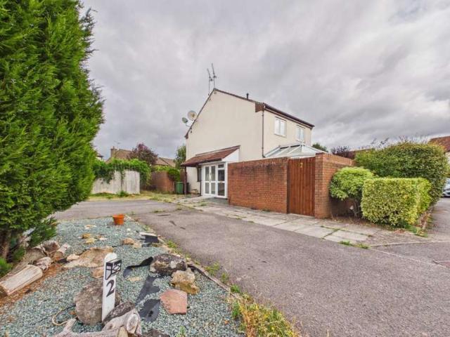 1 Bedroom Detached House