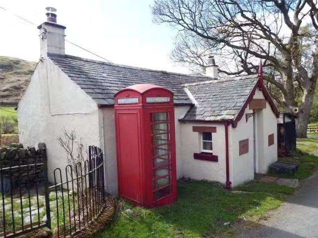 1 bedroom detached house for rent in Old Reading Room, Martind.