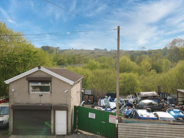 1 bedroom detached house for sale