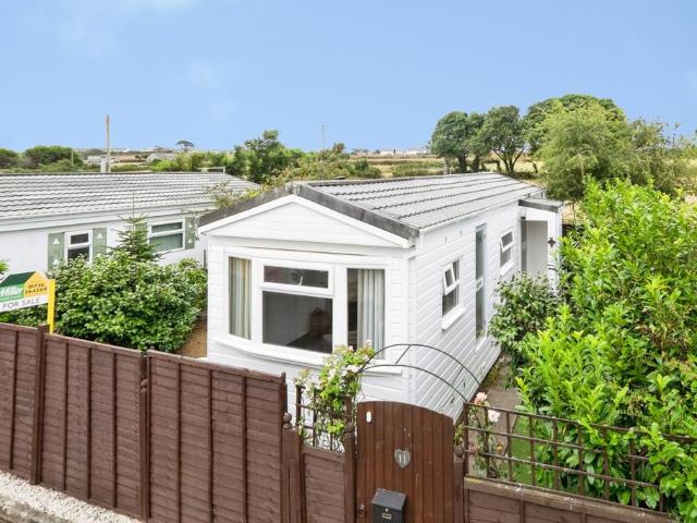 1 bedroom detached house for sale