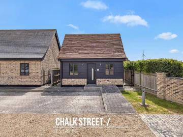 1 bedroom detached house for sale