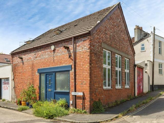 1 bedroom detached house for sale