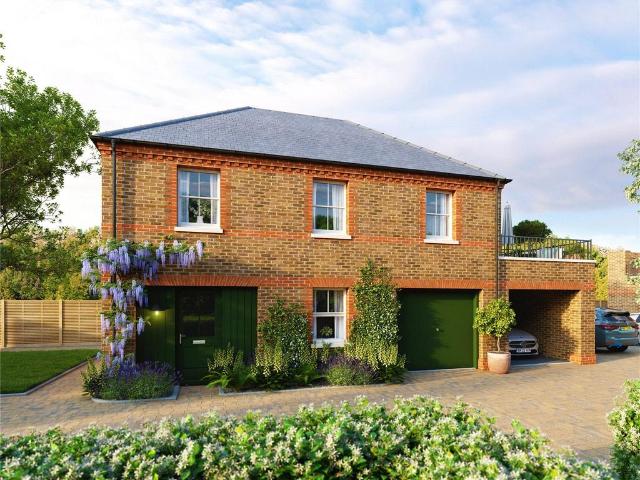 2 bedroom detached house for sale