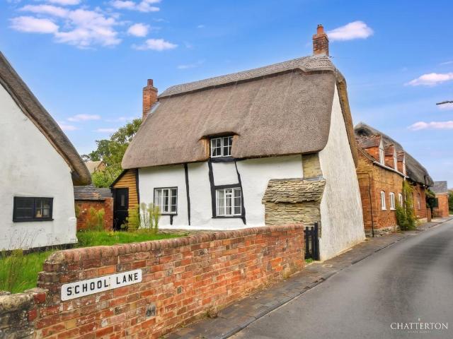 1 bedroom detached house for sale