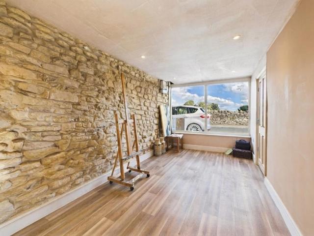 1 bedroom detached house for sale