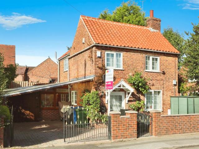 1 bedroom detached house for sale