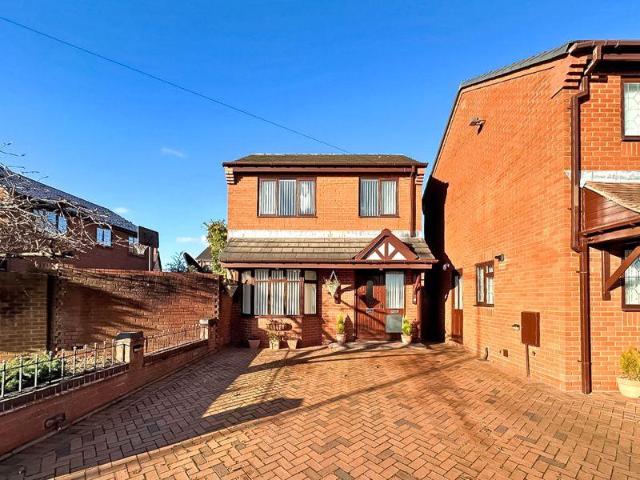 1 bedroom detached house for sale