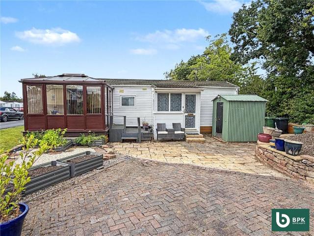 1 bedroom detached house for sale