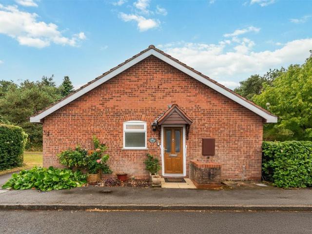 1 bedroom detached house for sale