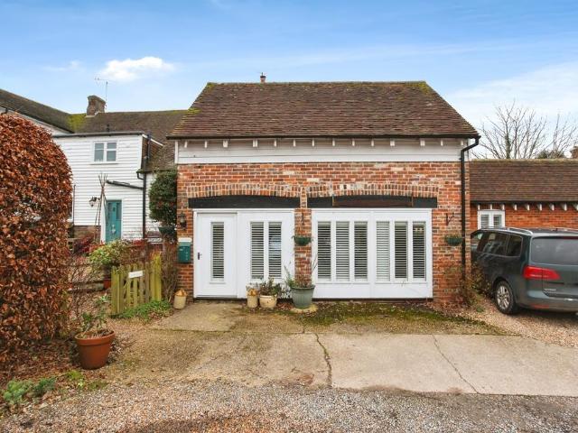 1 bedroom detached house for sale
