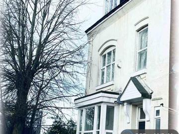 1 bedroom detached house to rent