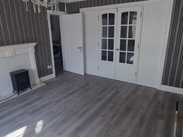 1 bedroom detached house to rent