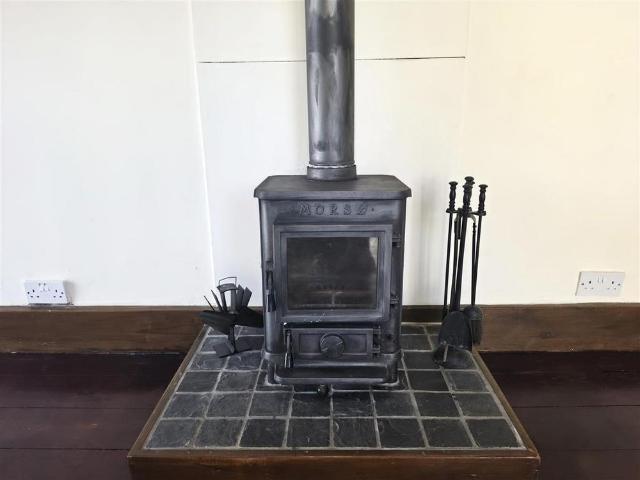 1 bedroom detached house to rent