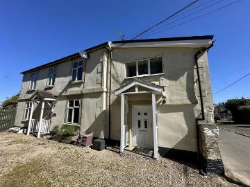 1 bedroom detached house to rent